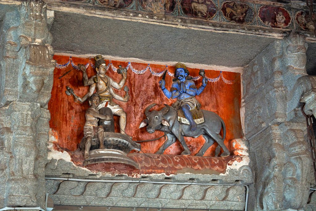 Shiva (right) and Tao Sangkaya Yana (left)